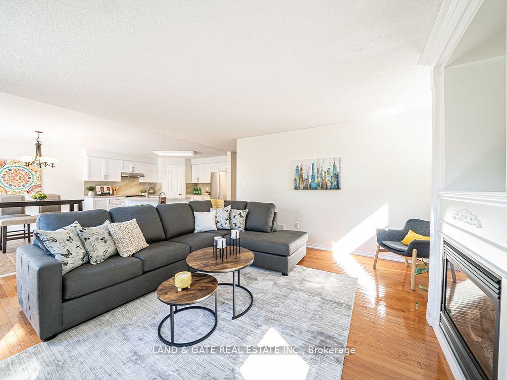 Photo 27 of 1631 Coldstream Drive, Oshawa, Taunton — HOMEH