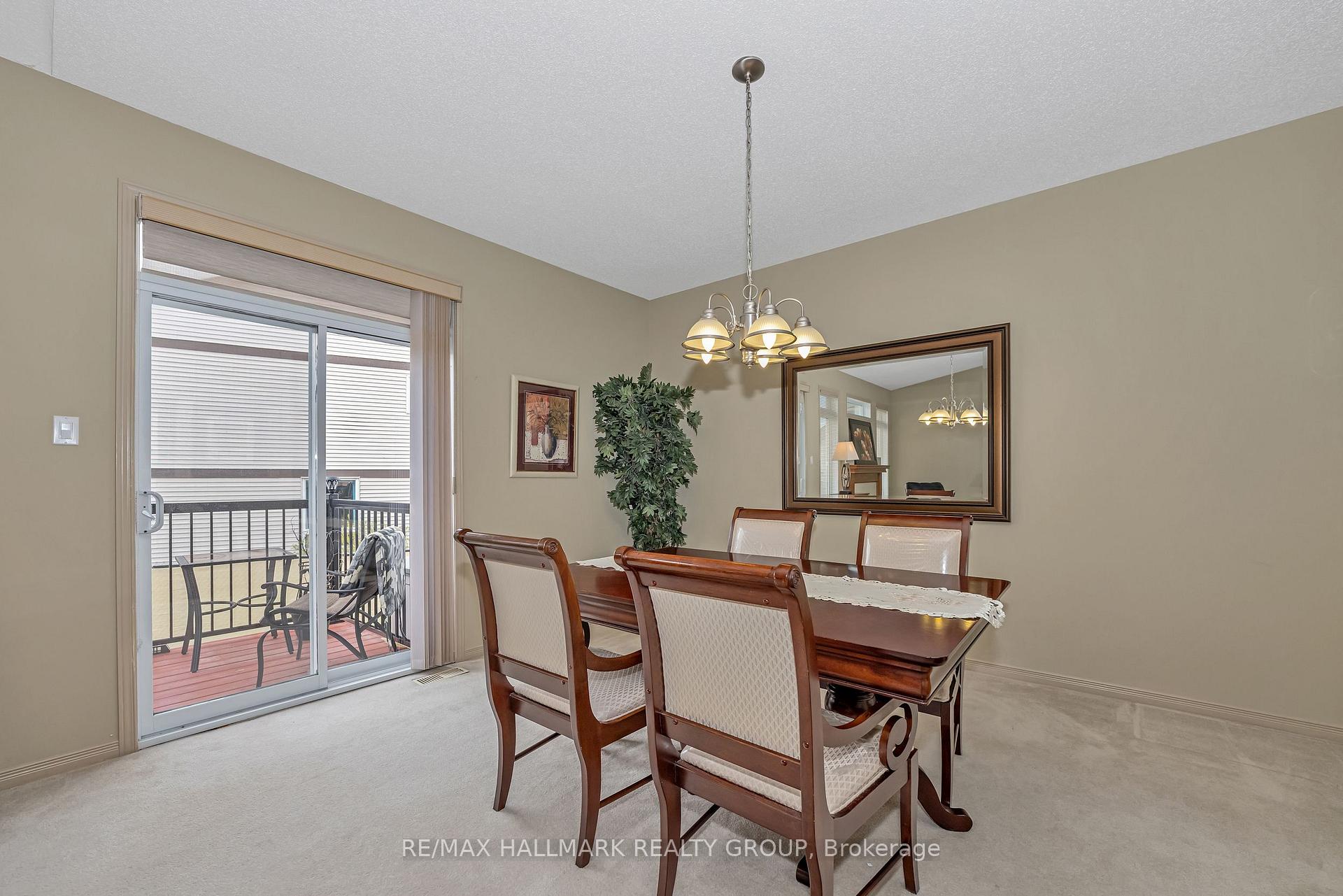 Photo 8 of 551 Chapel Park Private, Ottawa, Chateauneuf — HOMEH