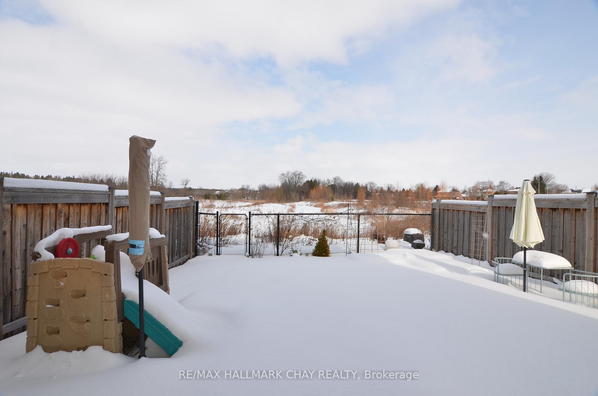 Photo 40 of 50 Strachan Trail, New Tecumseth, Beeton — HOMEH