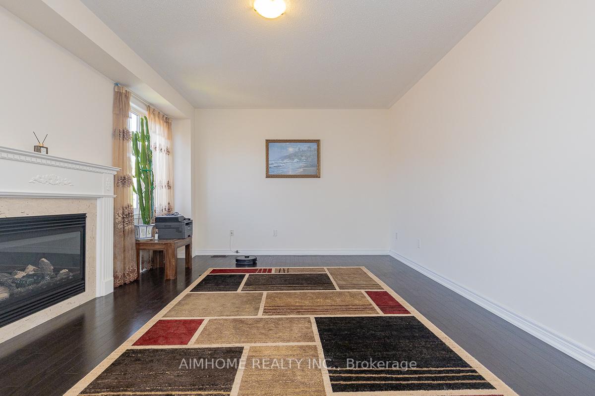 Photo 9 of 3 Furrow Street, Markham, Wismer — HOMEH