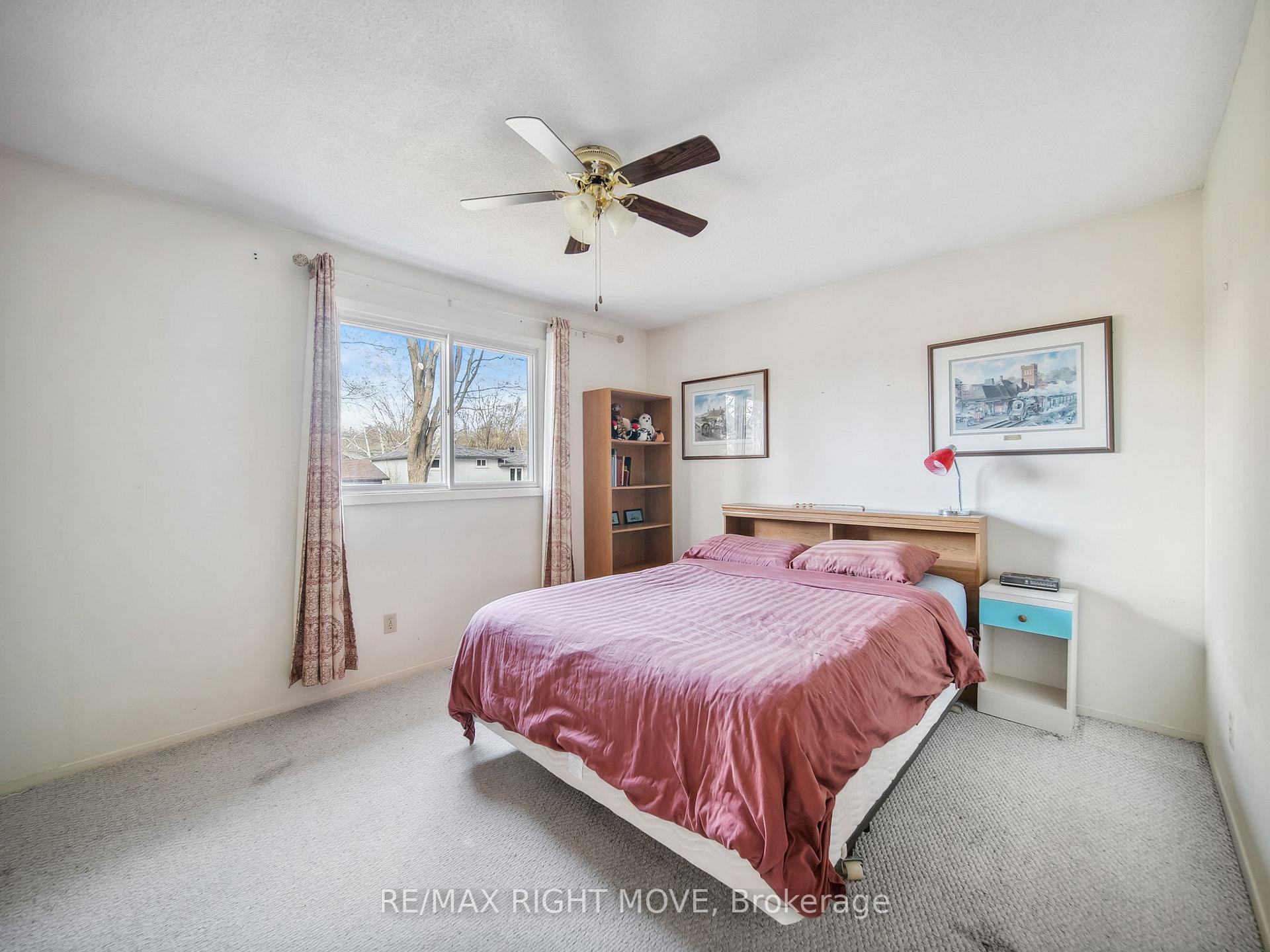 Photo 17 of 35 Andrea Crescent, Orillia — HOMEH