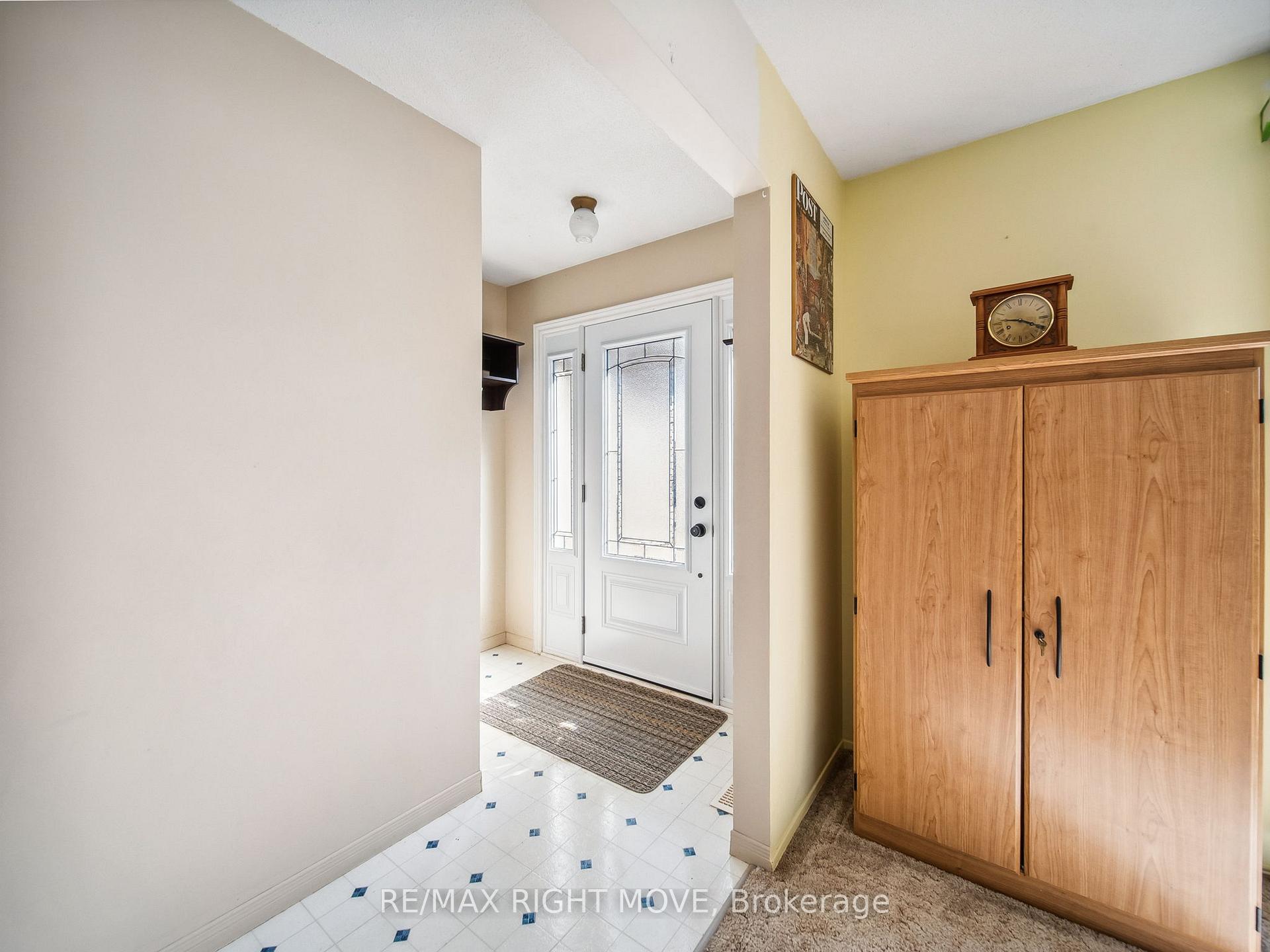 Photo 23 of 35 Andrea Crescent, Orillia — HOMEH
