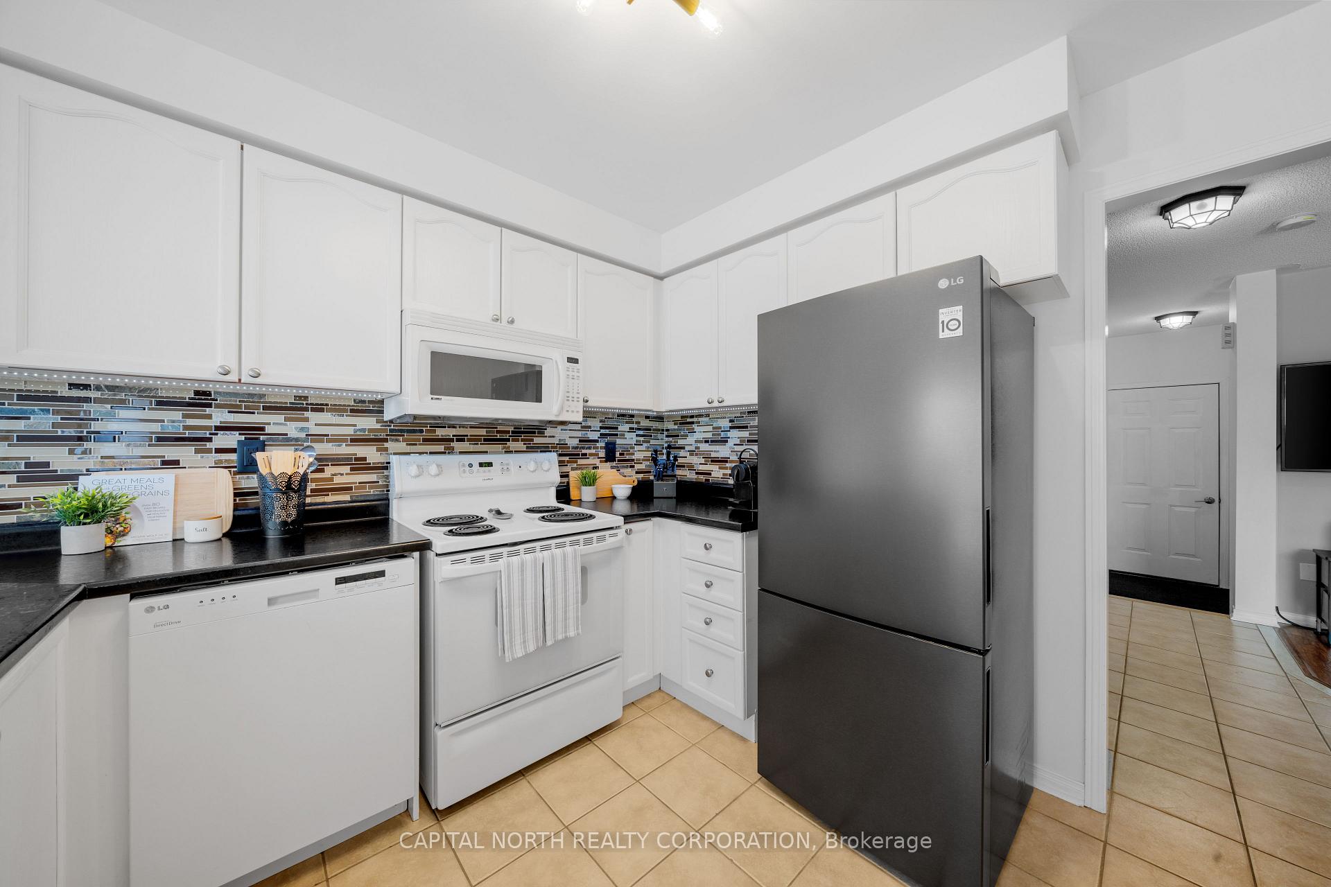 Photo 9 of 36 Mccurdy Drive, New Tecumseth, Tottenham — HOMEH