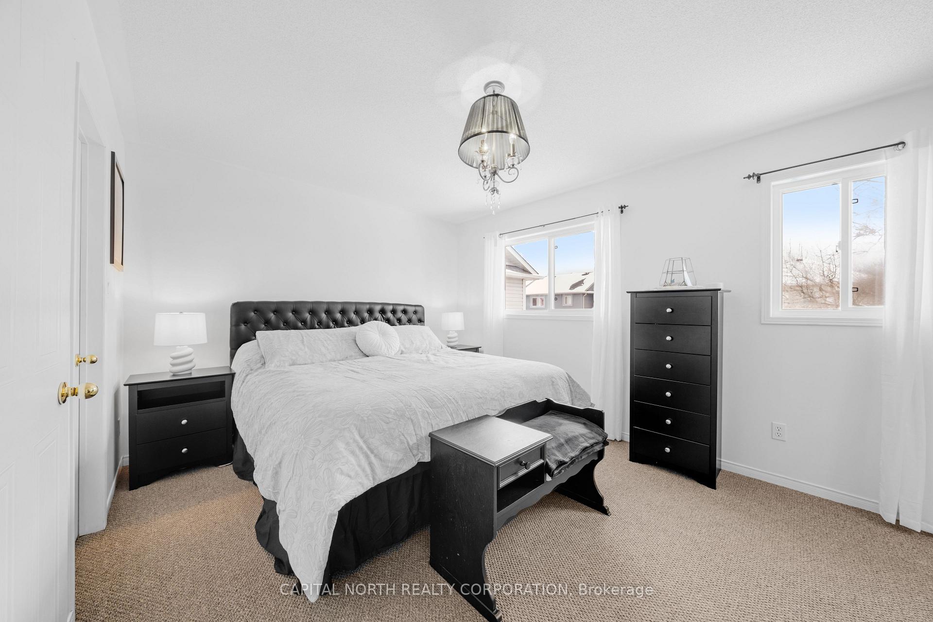 Photo 13 of 36 Mccurdy Drive, New Tecumseth, Tottenham — HOMEH