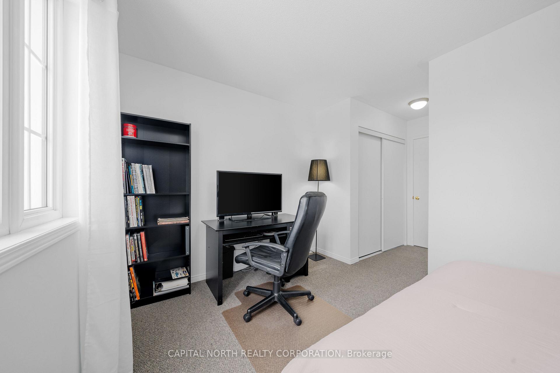 Photo 17 of 36 Mccurdy Drive, New Tecumseth, Tottenham — HOMEH