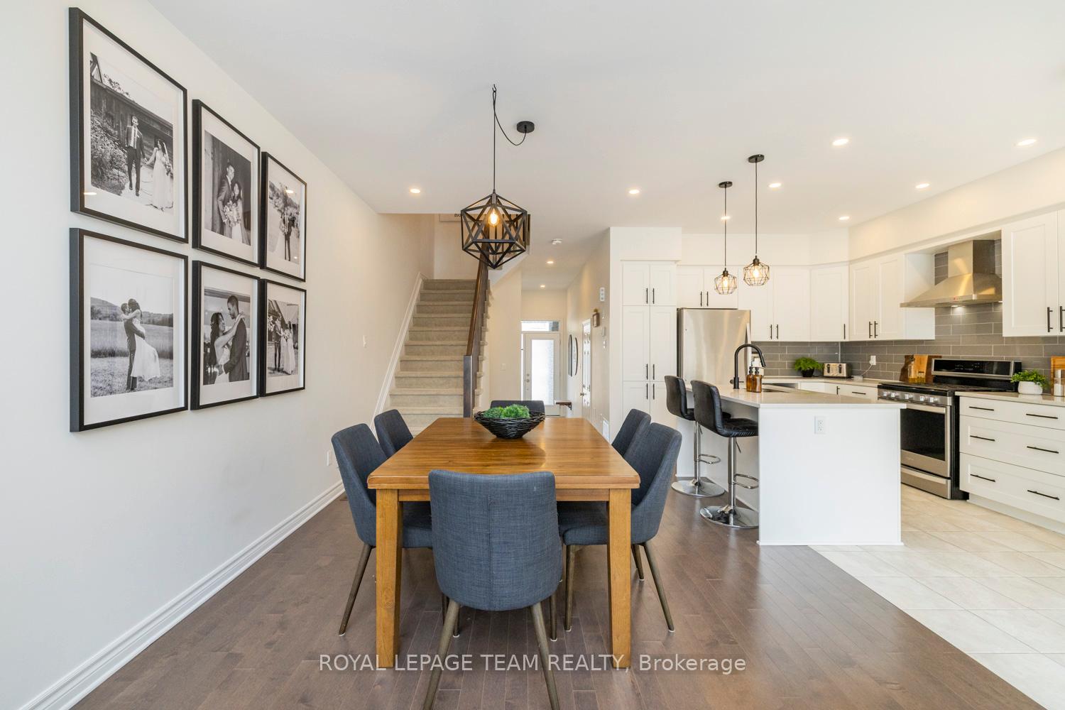Photo 25 of 782 Cairn Crescent, Ottawa, Mer Bleue/Bradley Estates/Anderson Park — HOMEH