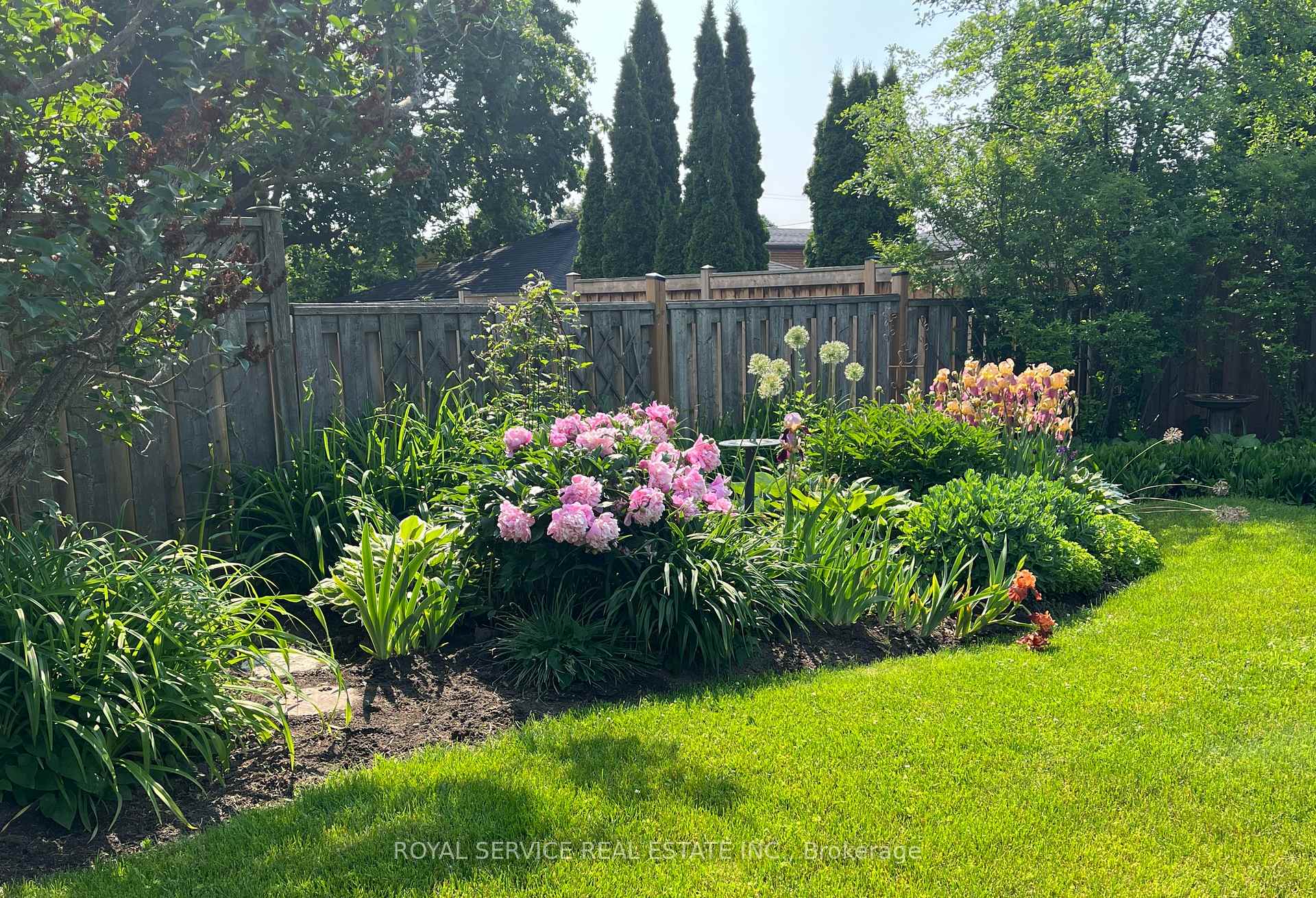 Photo 44 of 389 Glencastle Avenue, Oshawa, Northglen — HOMEH