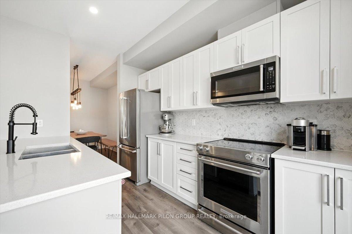 Photo 7 of 381 Gerry Lalonde Drive, Ottawa, Avalon West — HOMEH