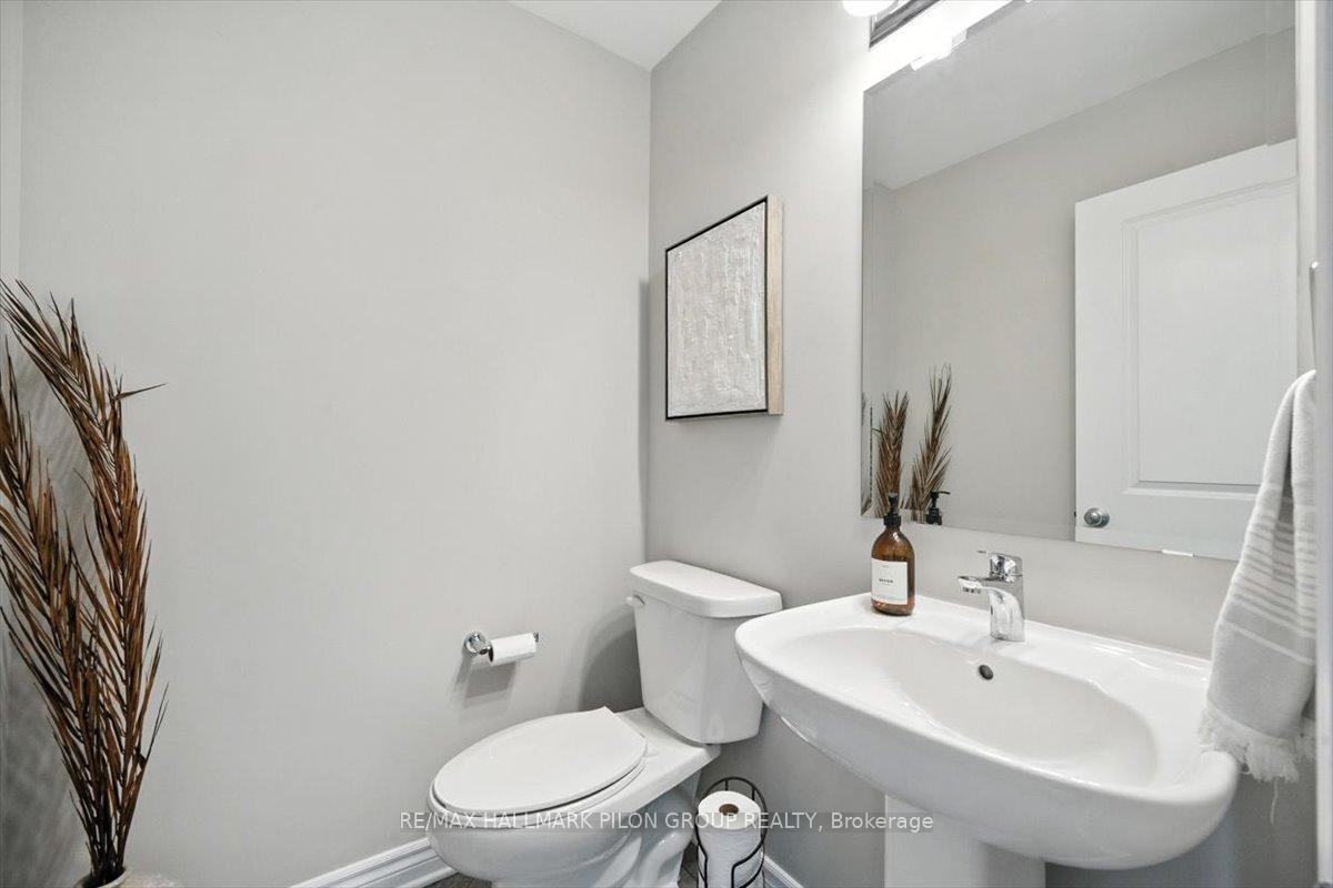 Photo 11 of 381 Gerry Lalonde Drive, Ottawa, Avalon West — HOMEH