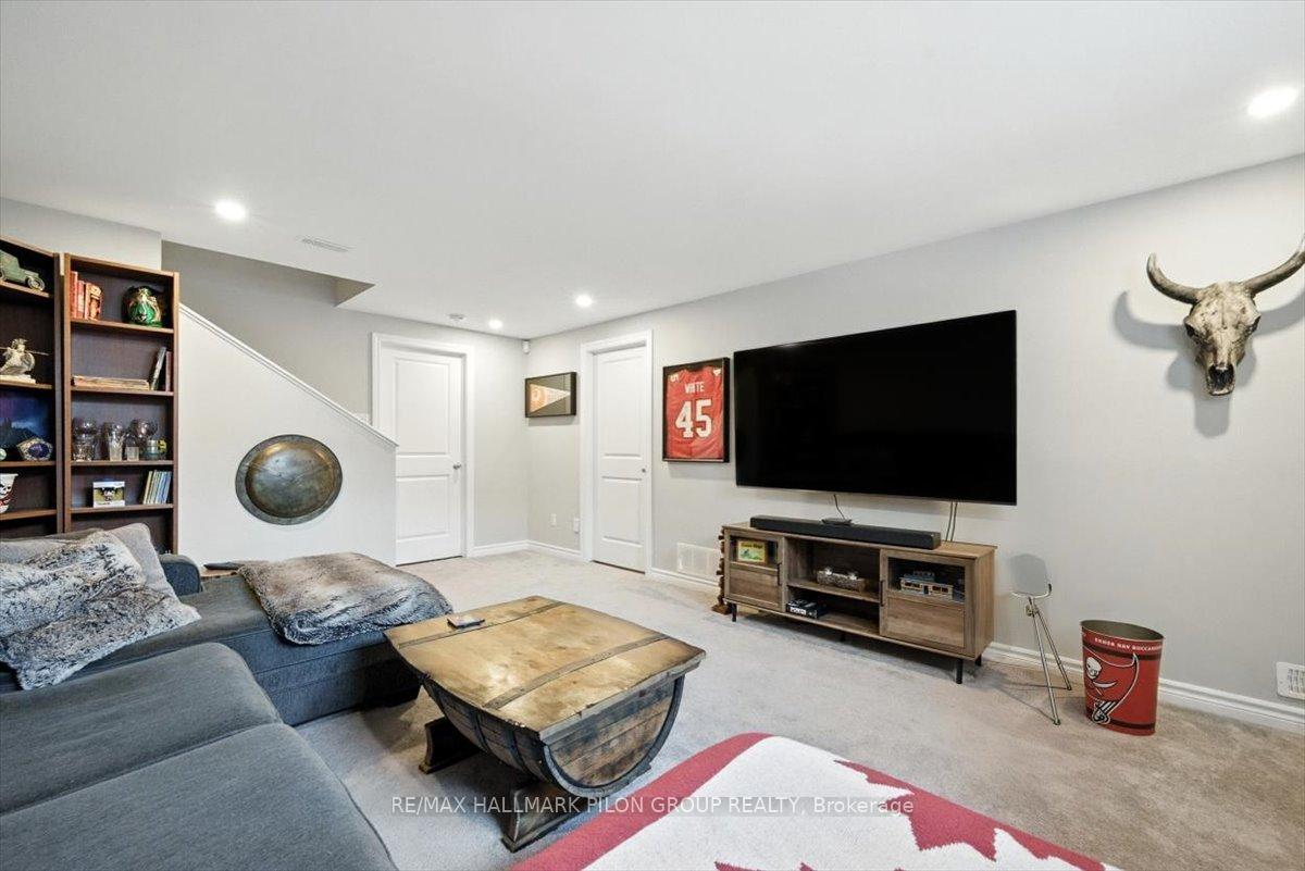 Photo 20 of 381 Gerry Lalonde Drive, Ottawa, Avalon West — HOMEH