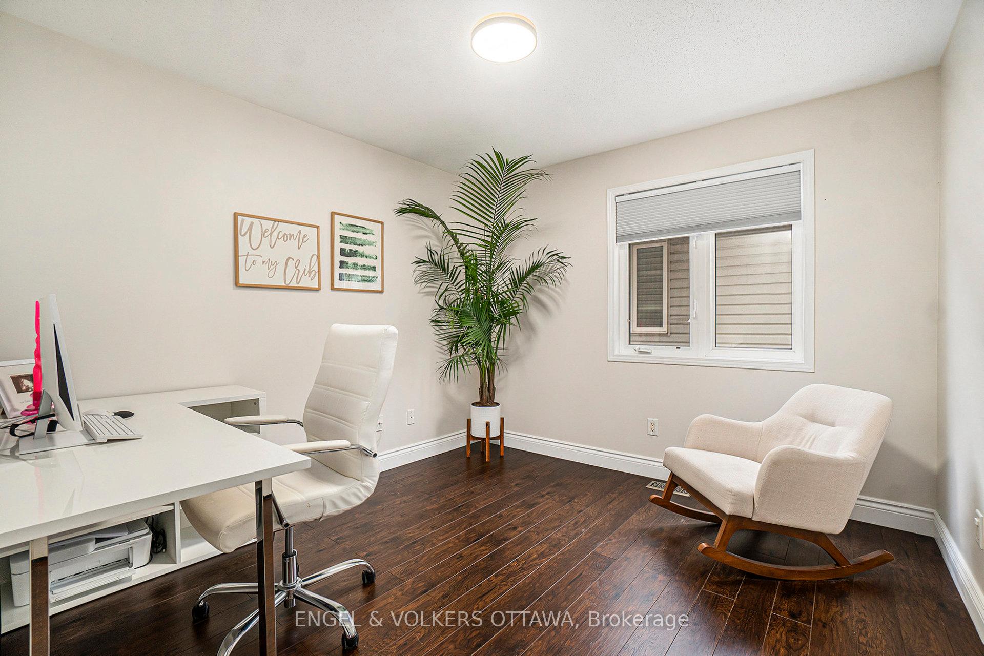 Photo 14 of 2399 Glandriel Crescent, Ottawa, Springridge/East Village — HOMEH