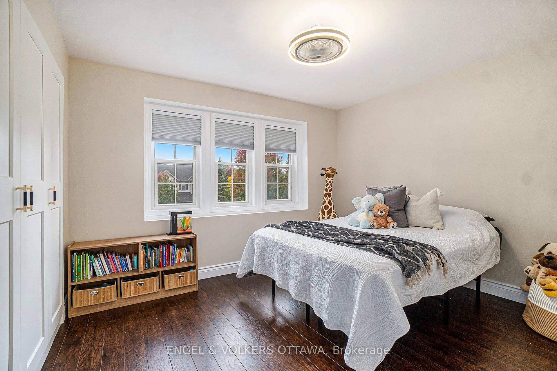 Photo 15 of 2399 Glandriel Crescent, Ottawa, Springridge/East Village — HOMEH