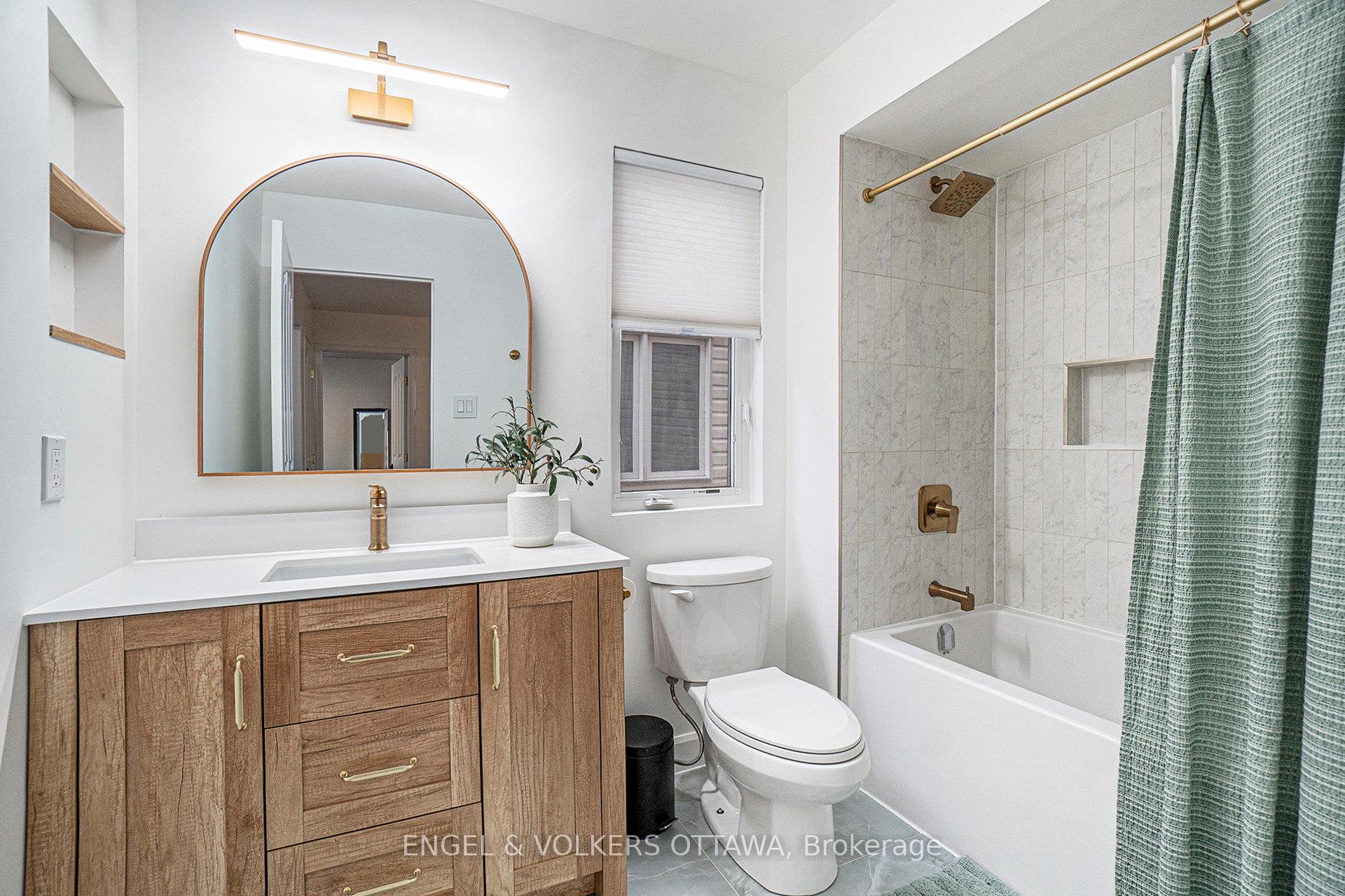 Photo 17 of 2399 Glandriel Crescent, Ottawa, Springridge/East Village — HOMEH