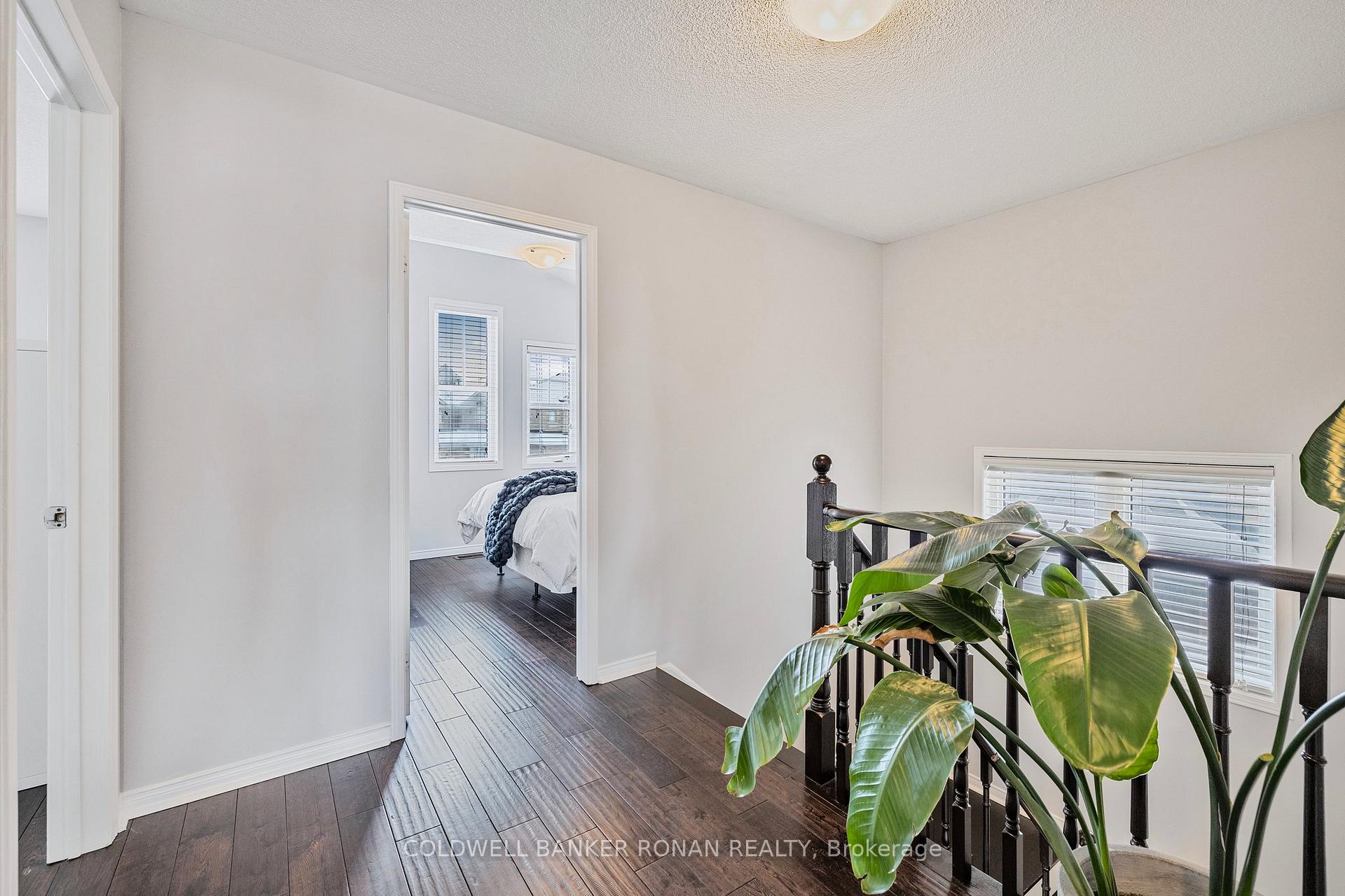 Photo 17 of 18 Willoughby Way, New Tecumseth, Alliston — HOMEH