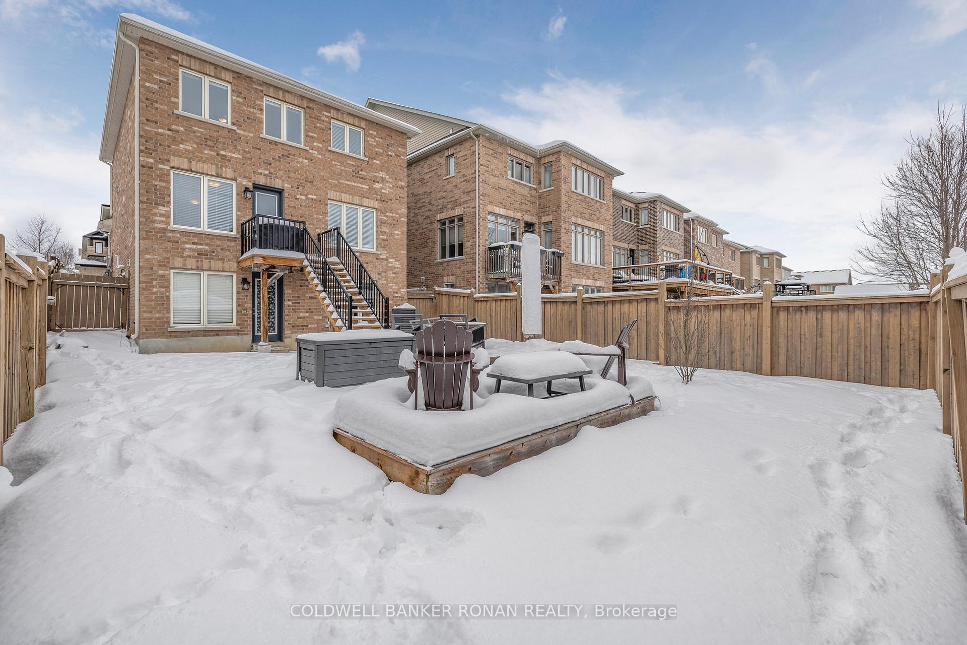 Photo 34 of 18 Willoughby Way, New Tecumseth, Alliston — HOMEH