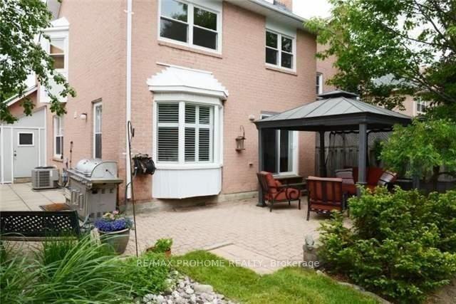 Photo 18 of 15 Dalecroft Circle, Markham, Unionville — HOMEH