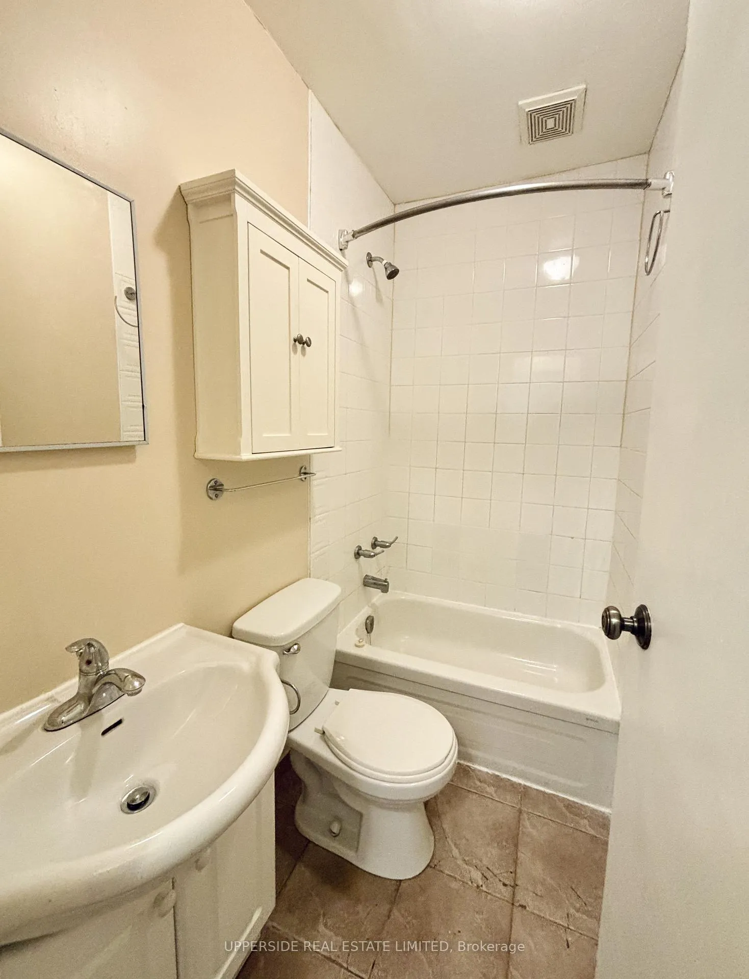 Photo 5 of 16 Strathmore Boulevard, Toronto, Danforth — HOMEH