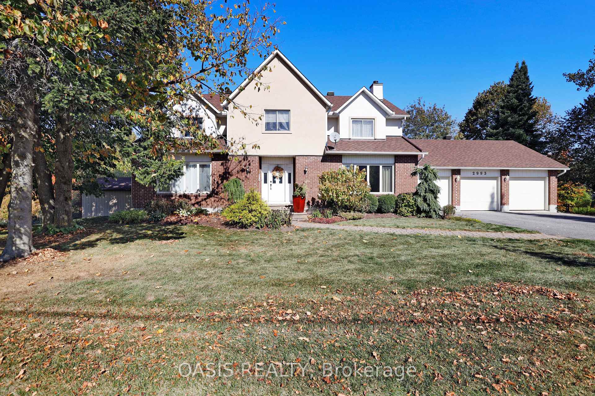 Photo 1 of 2993 Wilhaven Drive, Ottawa, Cumberland Estates — HOMEH