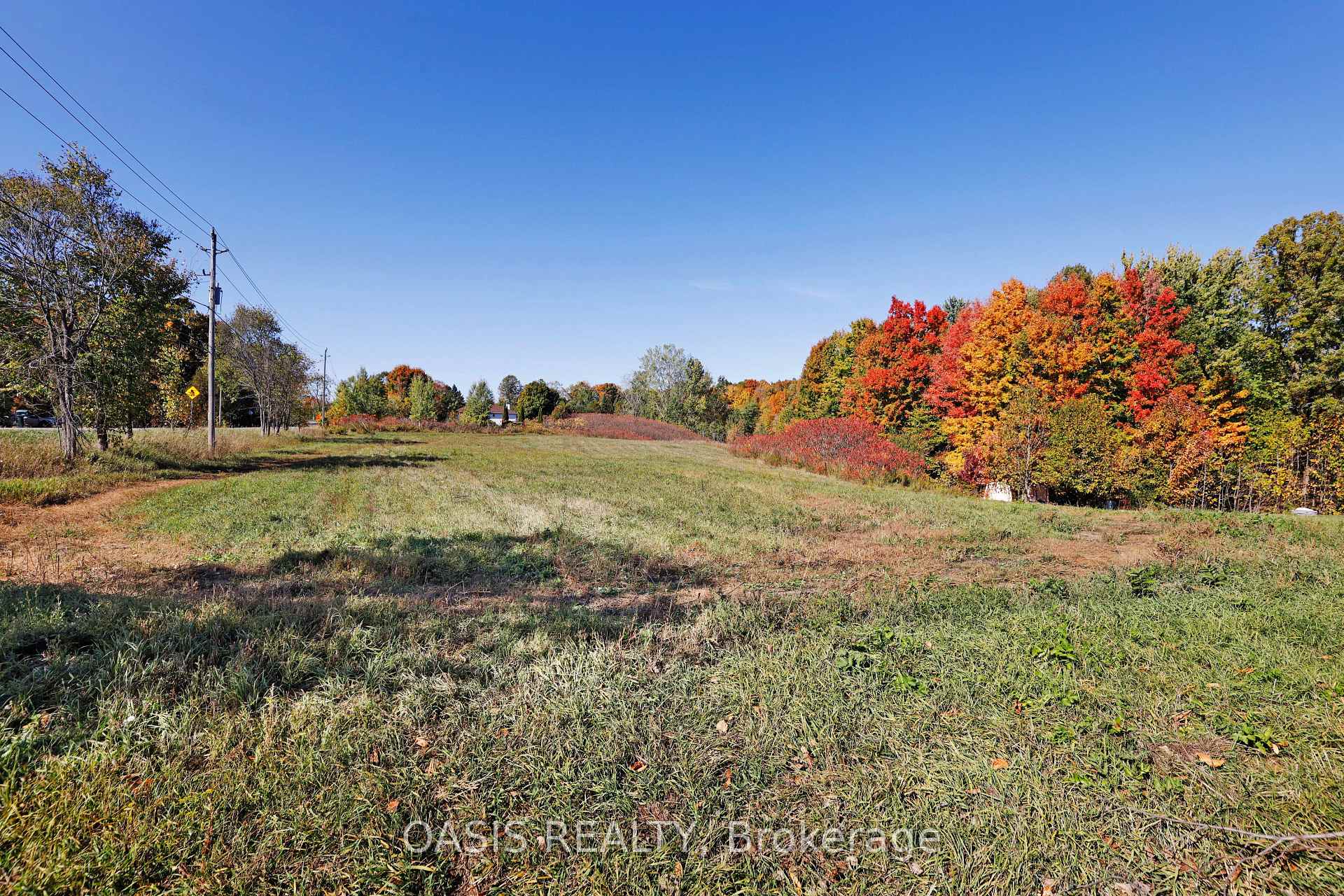 Photo 4 of 2993 Wilhaven Drive, Ottawa, Cumberland Estates — HOMEH
