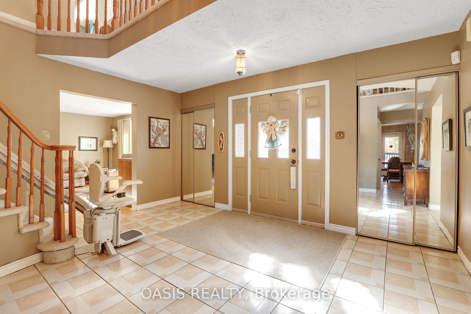 Photo 6 of 2993 Wilhaven Drive, Ottawa, Cumberland Estates — HOMEH