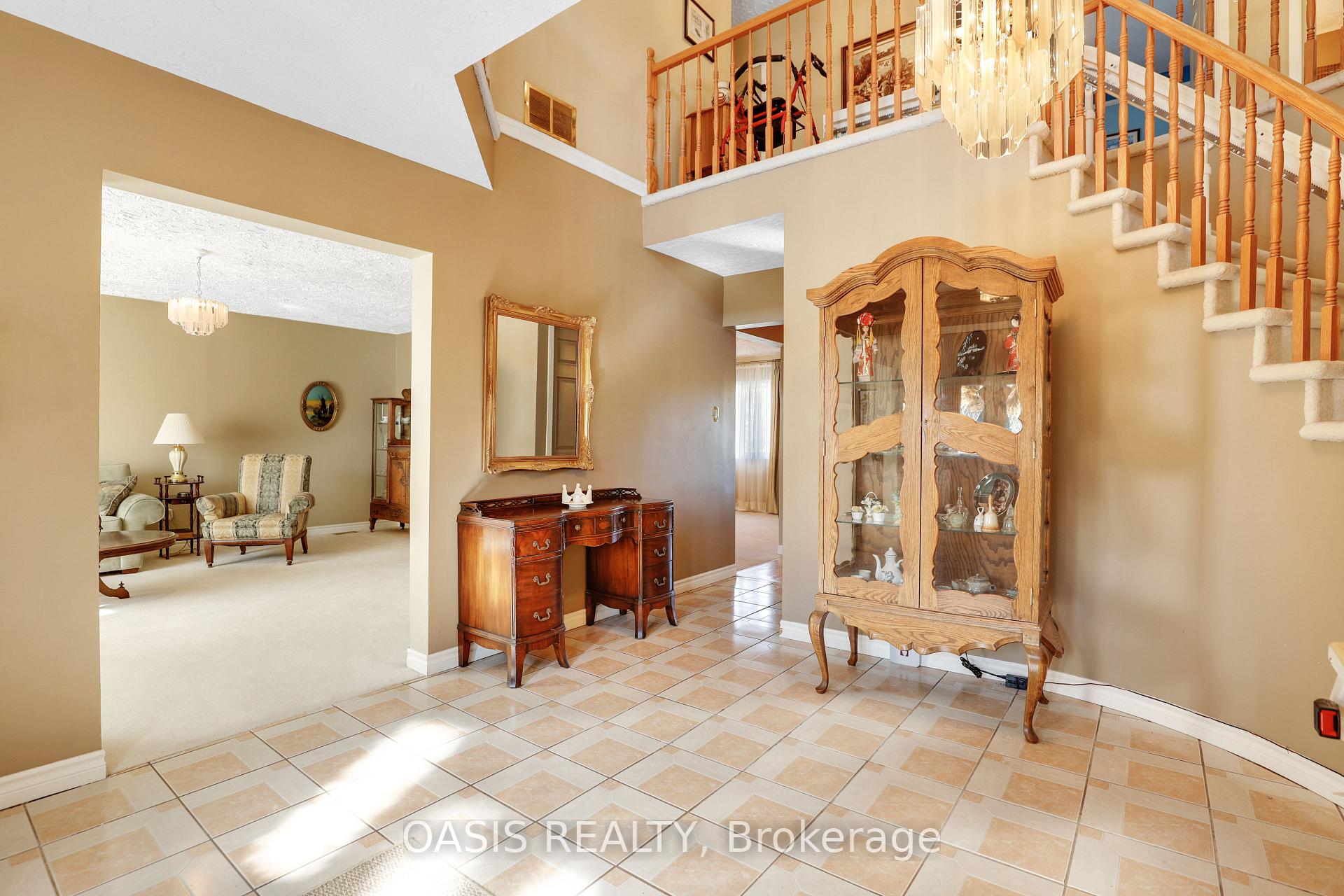 Photo 7 of 2993 Wilhaven Drive, Ottawa, Cumberland Estates — HOMEH