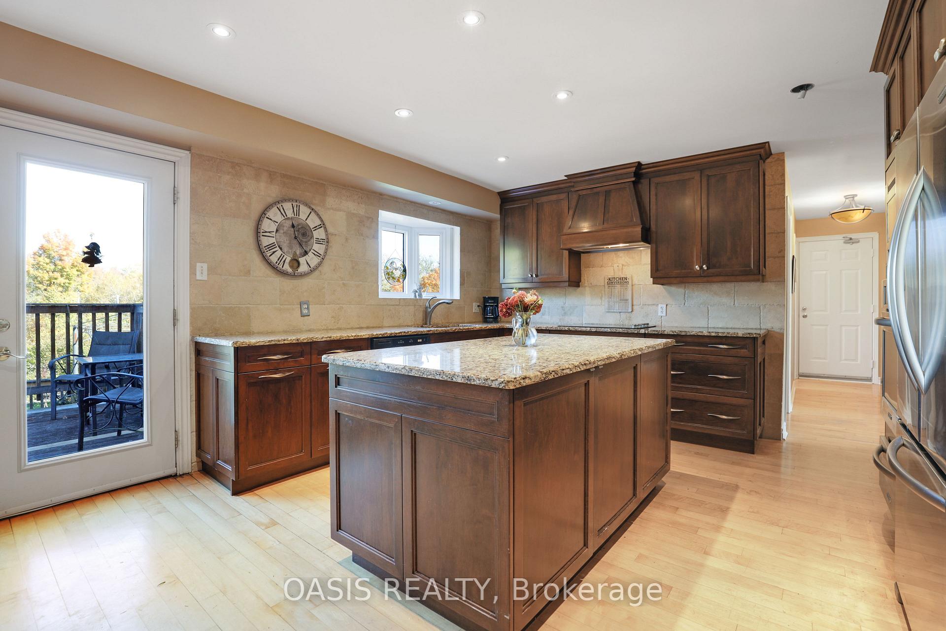 Photo 15 of 2993 Wilhaven Drive, Ottawa, Cumberland Estates — HOMEH