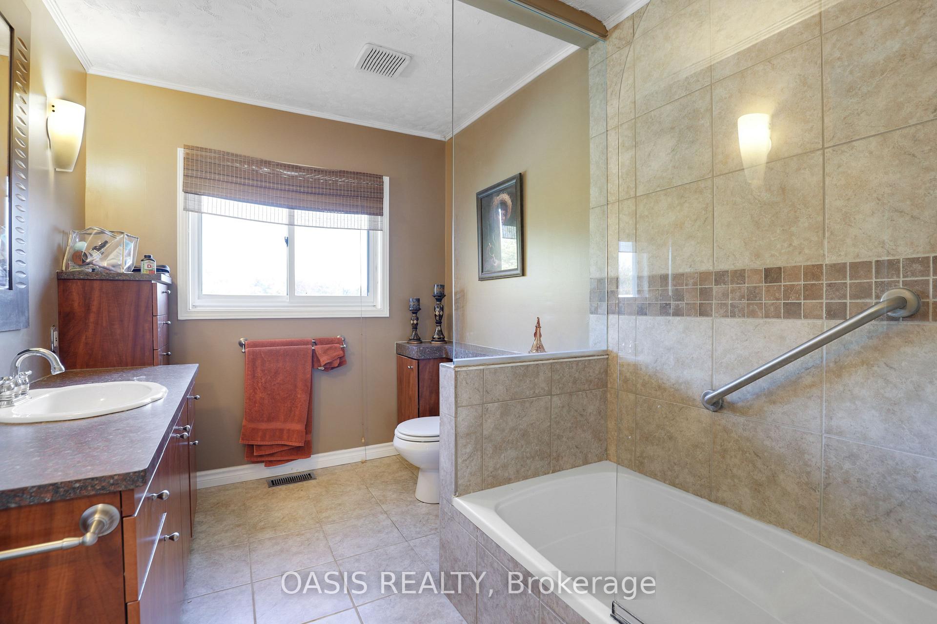 Photo 25 of 2993 Wilhaven Drive, Ottawa, Cumberland Estates — HOMEH