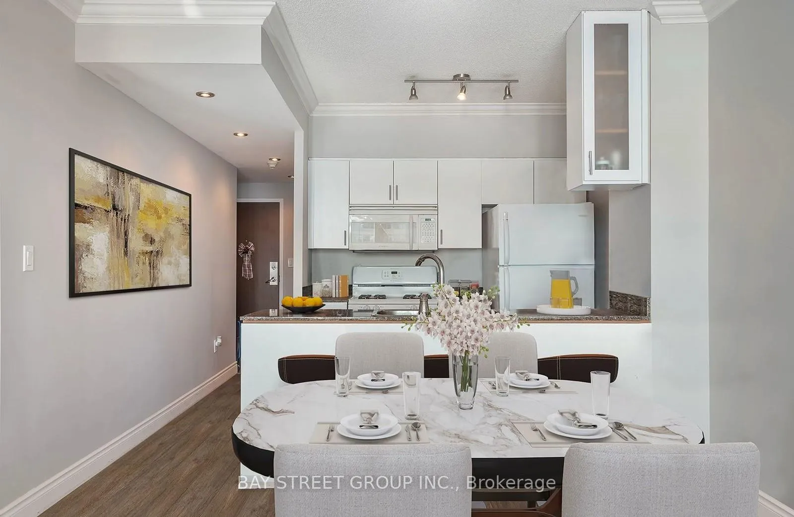 Photo 4 of Unit 1611, 35 Mariner Terrace, Toronto, Waterfront Communities — HOMEH