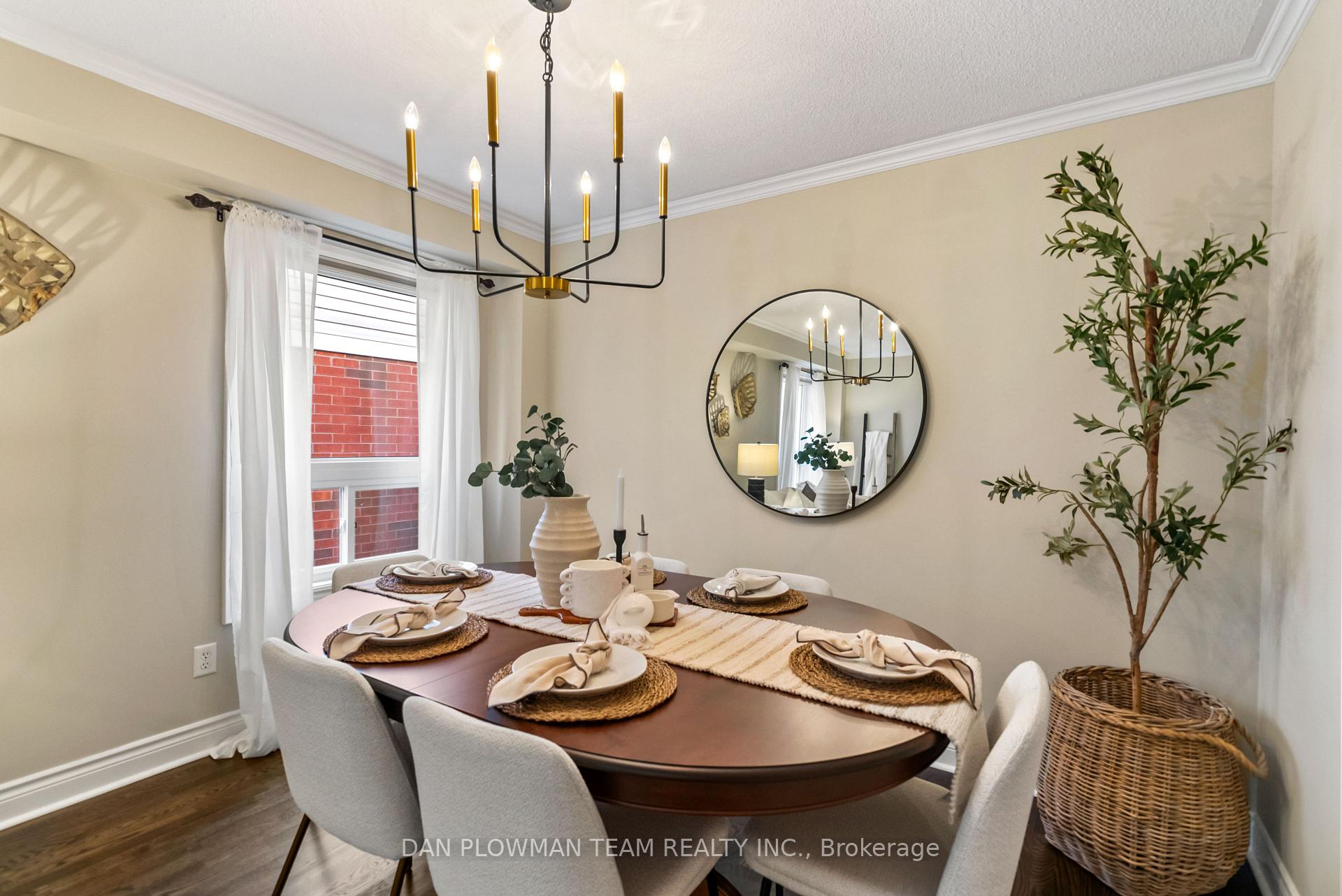 Photo 8 of 644 Blackwood Boulevard, Oshawa, Taunton — HOMEH