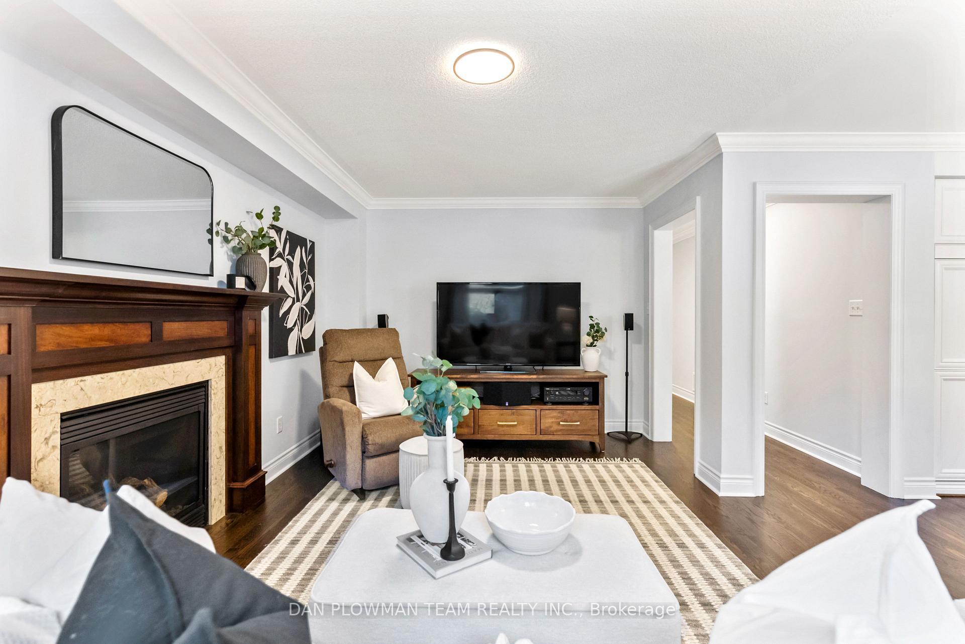 Photo 12 of 644 Blackwood Boulevard, Oshawa, Taunton — HOMEH