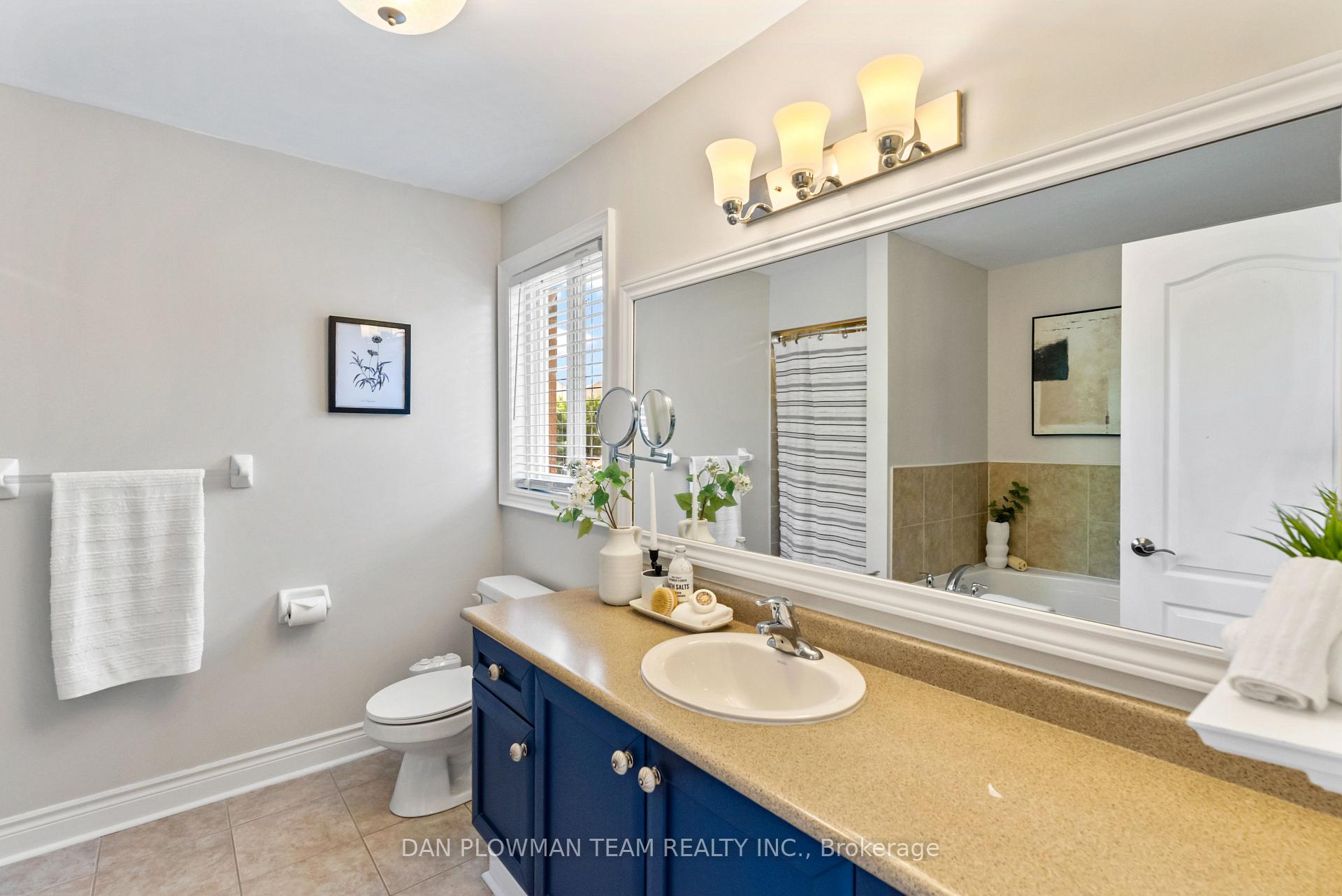 Photo 24 of 644 Blackwood Boulevard, Oshawa, Taunton — HOMEH