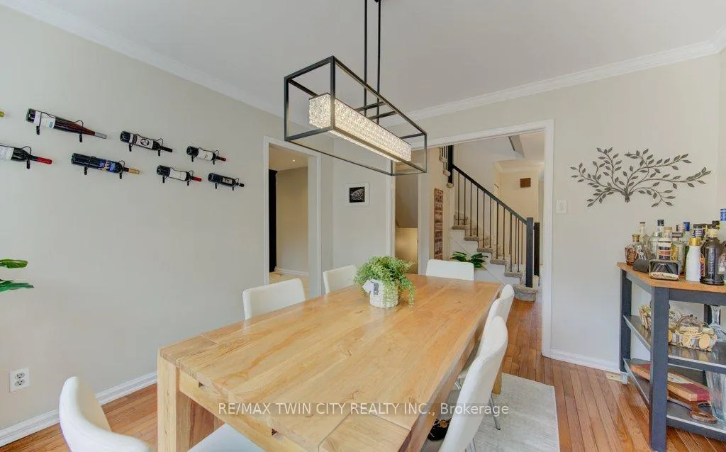 Photo 12 of 15 Deerwood Crescent, Kitchener — HOMEH