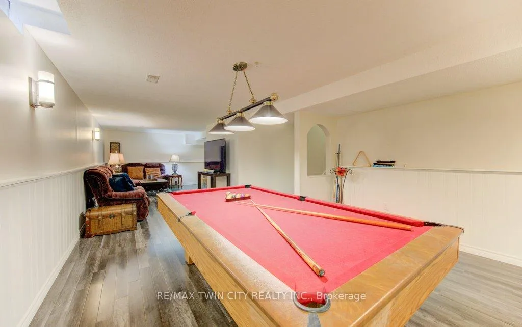 Photo 31 of 15 Deerwood Crescent, Kitchener — HOMEH