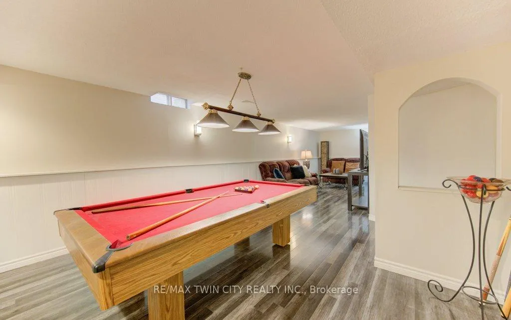 Photo 32 of 15 Deerwood Crescent, Kitchener — HOMEH