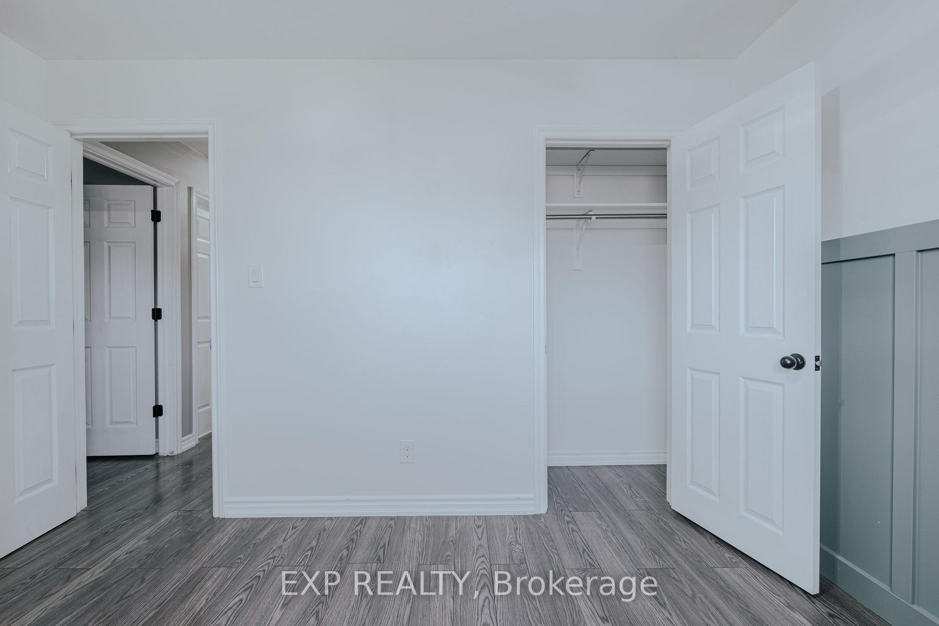 Photo 15 of 39 Seneca Avenue, Oshawa, Samac — HOMEH