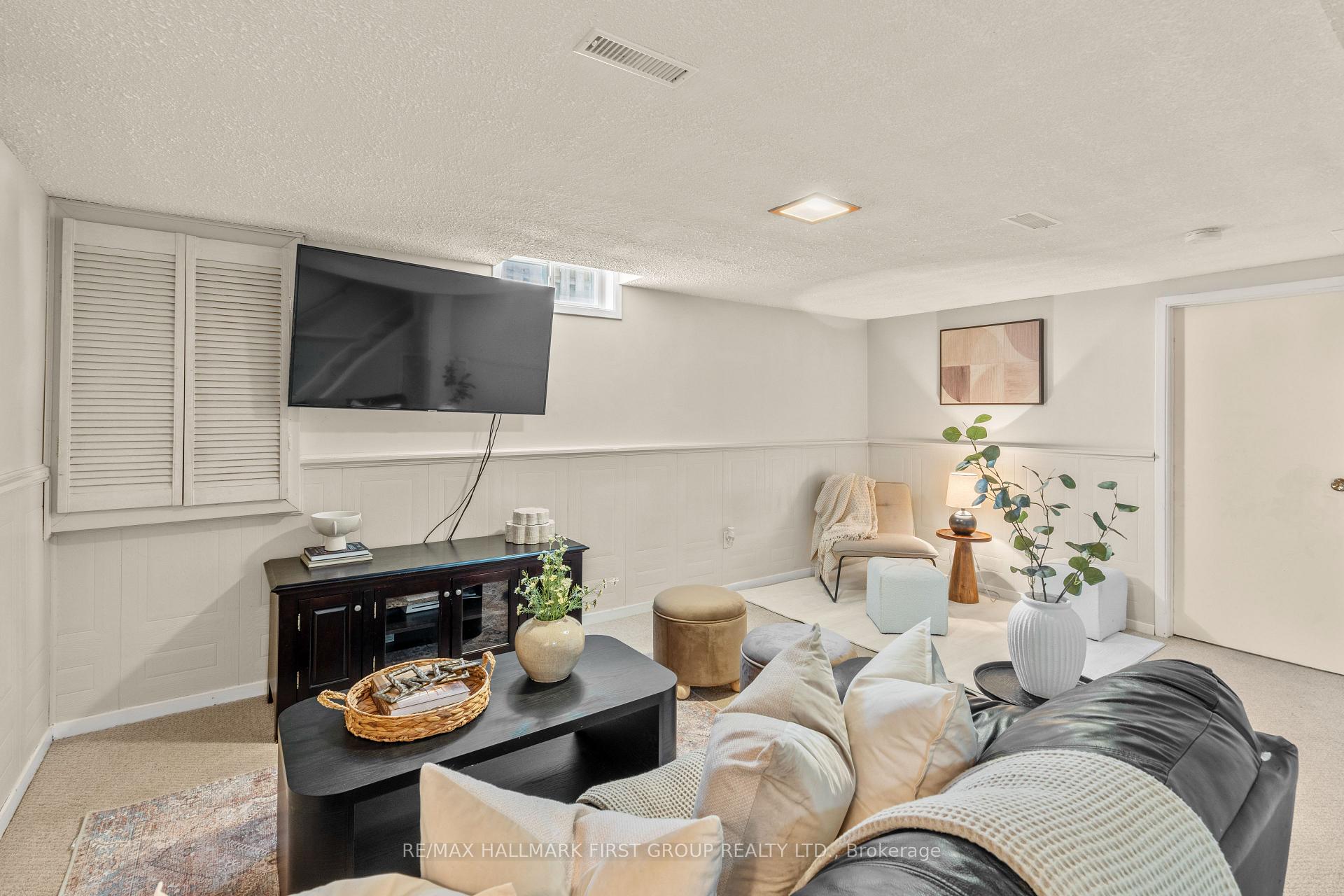 Photo 28 of 1257 Fenelon Crescent, Oshawa, Stevenson — HOMEH