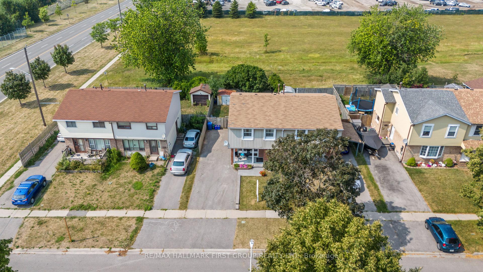 Photo 35 of 1257 Fenelon Crescent, Oshawa, Stevenson — HOMEH