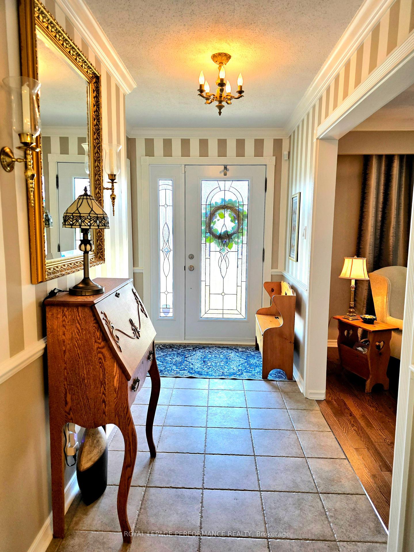 Photo 2 of 6264 Steamer Lane, Ottawa, Convent Glen South — HOMEH