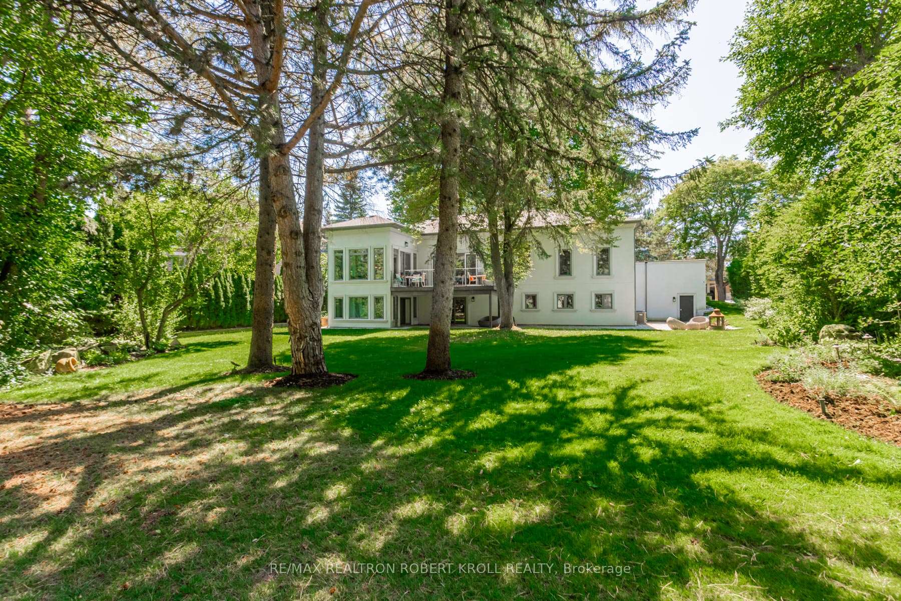 Photo 6 of 55 Fairway Heights Drive, Markham, Bayview Glen — HOMEH