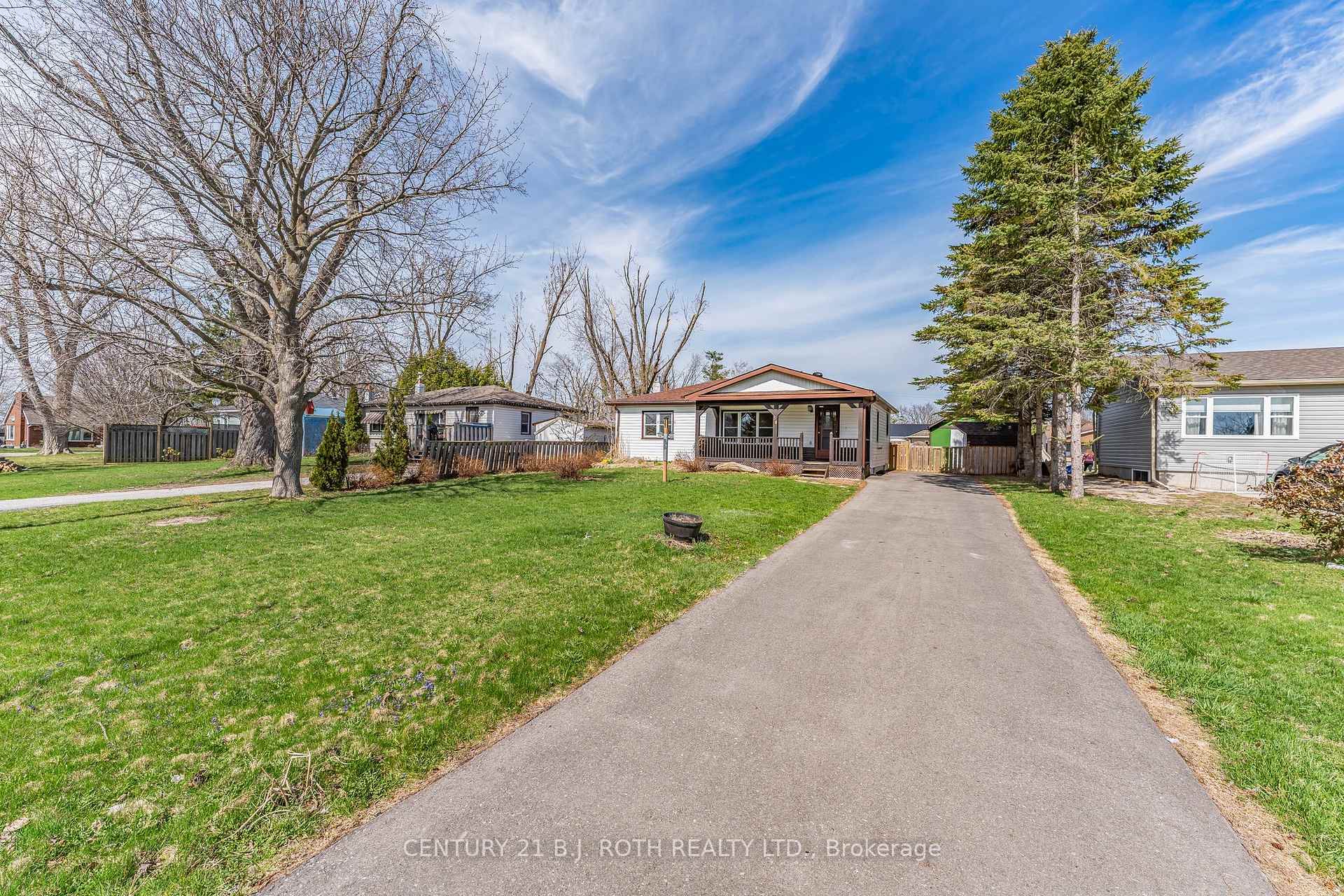Photo 4 of 58 Skyline Drive, Orillia — HOMEH