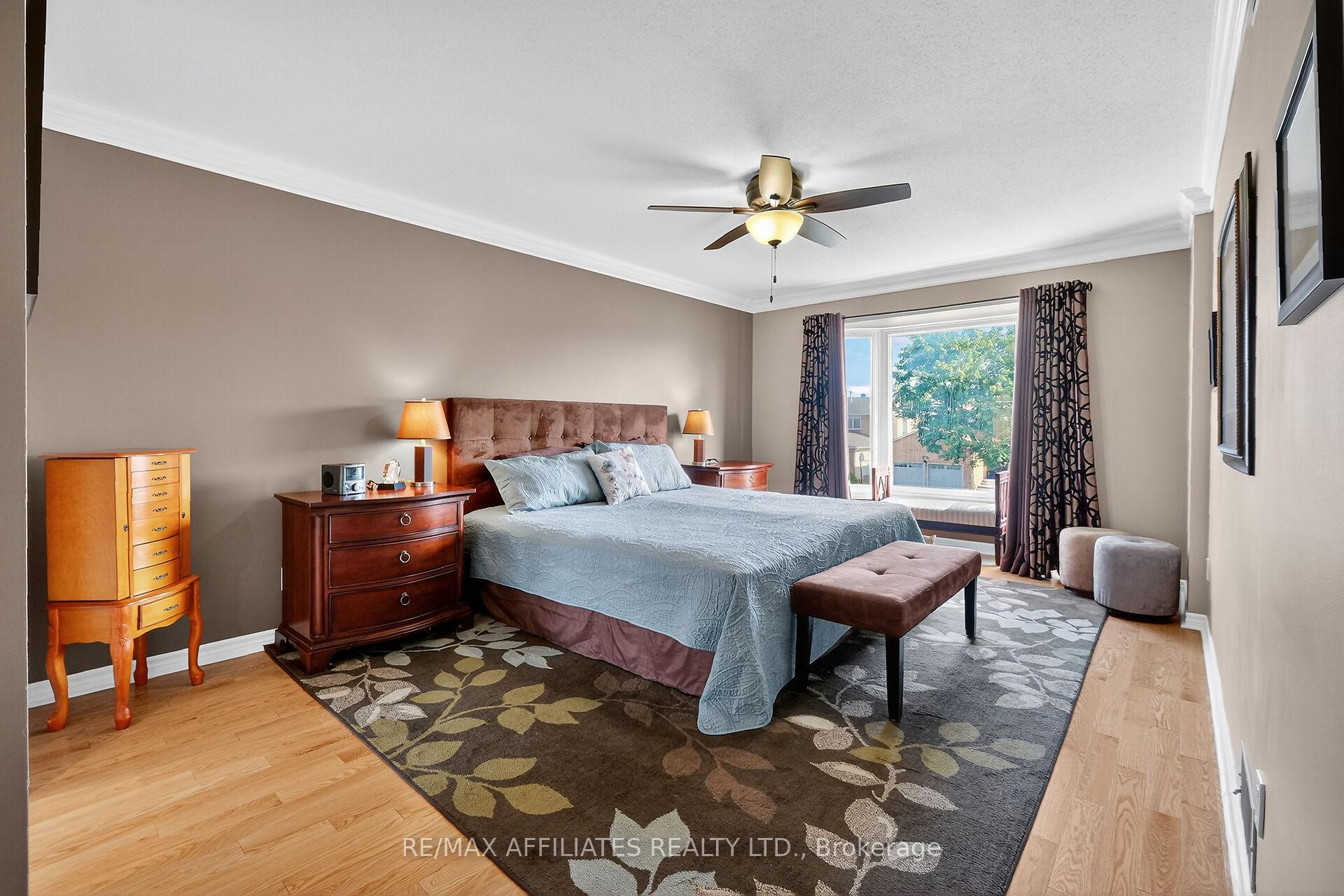 Photo 19 of 560 Falwyn Crescent, Ottawa, Fallingbrook/Ridgemount — HOMEH