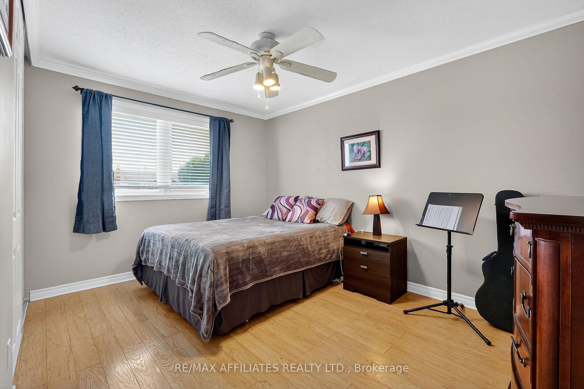 Photo 23 of 560 Falwyn Crescent, Ottawa, Fallingbrook/Ridgemount — HOMEH