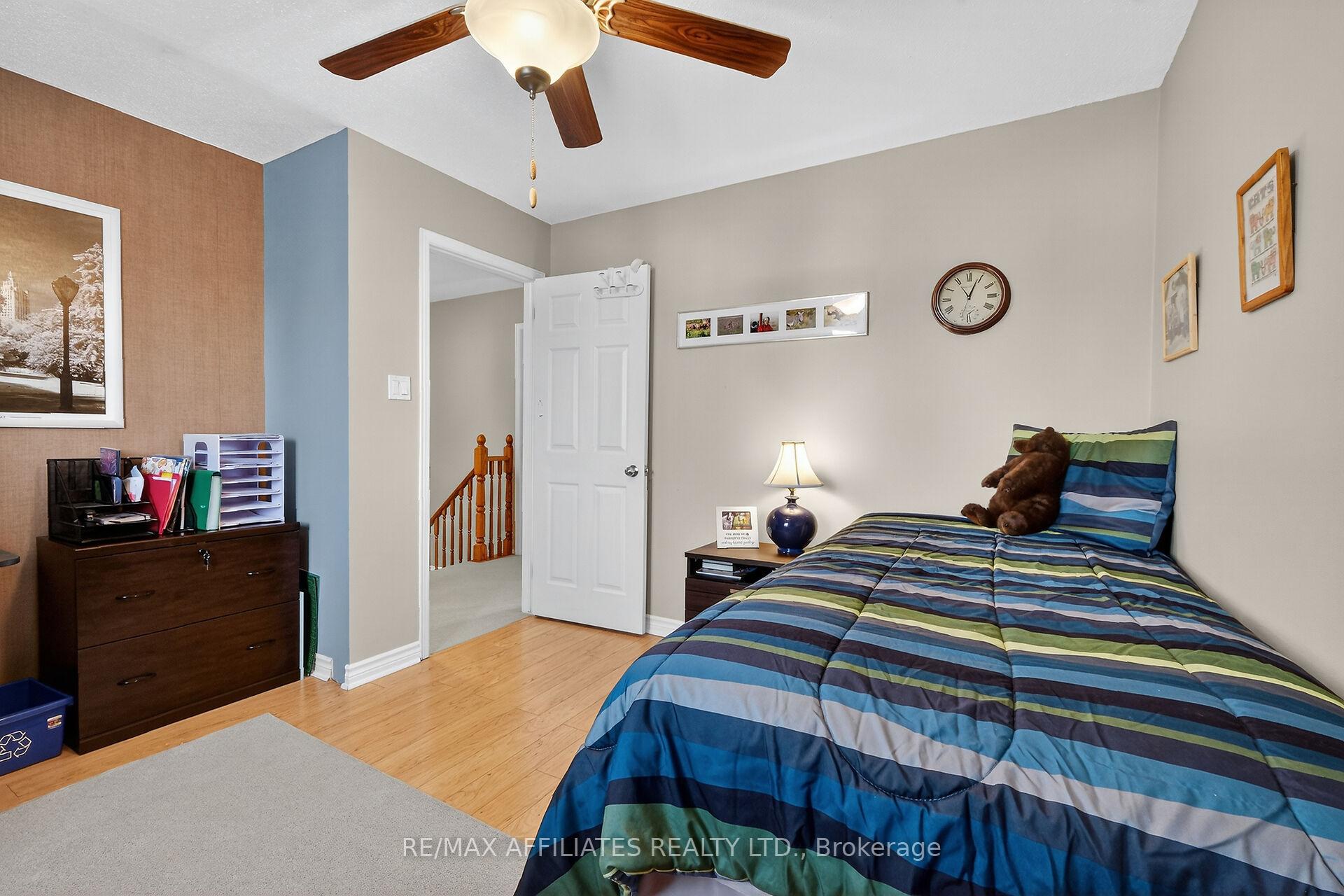 Photo 24 of 560 Falwyn Crescent, Ottawa, Fallingbrook/Ridgemount — HOMEH