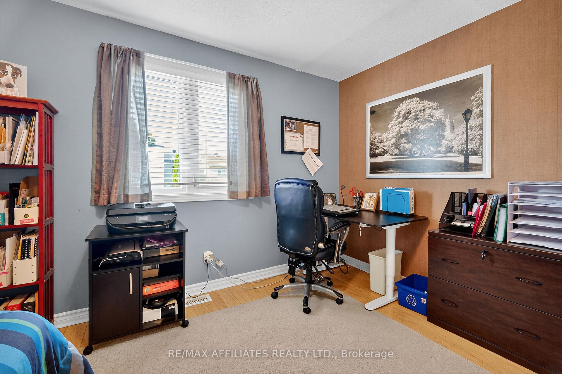 Photo 25 of 560 Falwyn Crescent, Ottawa, Fallingbrook/Ridgemount — HOMEH
