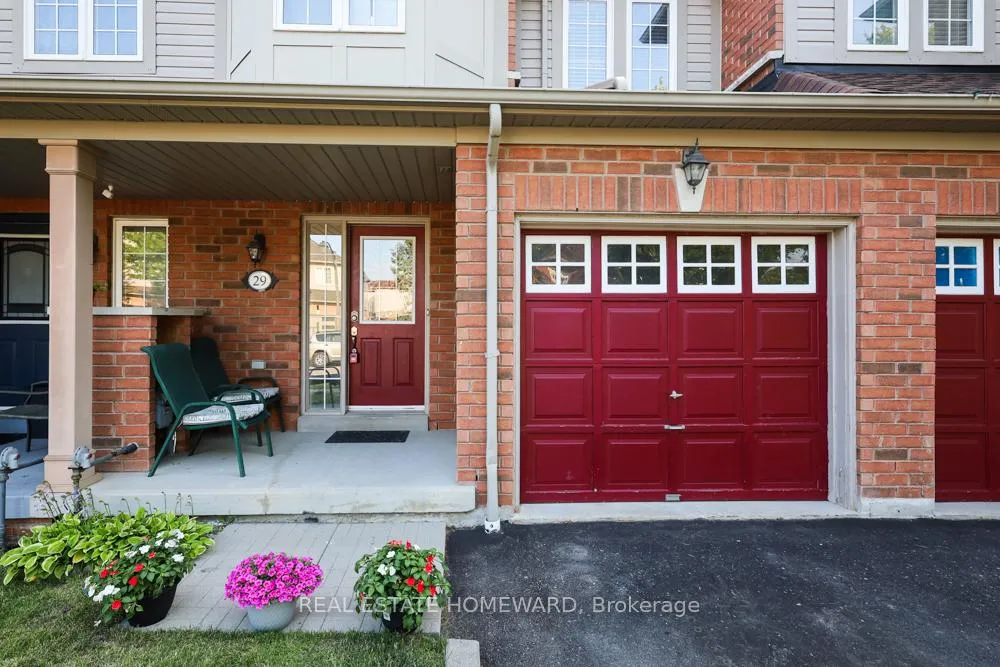 Photo 4 of 29 Beer Crescent, Ajax, South East — HOMEH