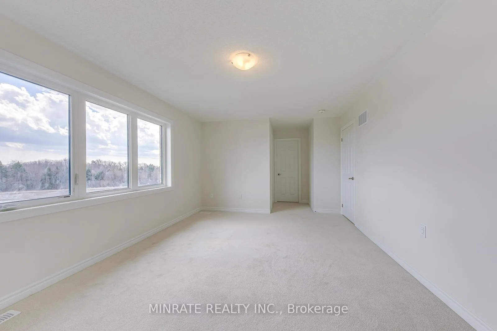 Photo 20 of 681 Catalina Manor, Pickering, Rural Pickering — HOMEH
