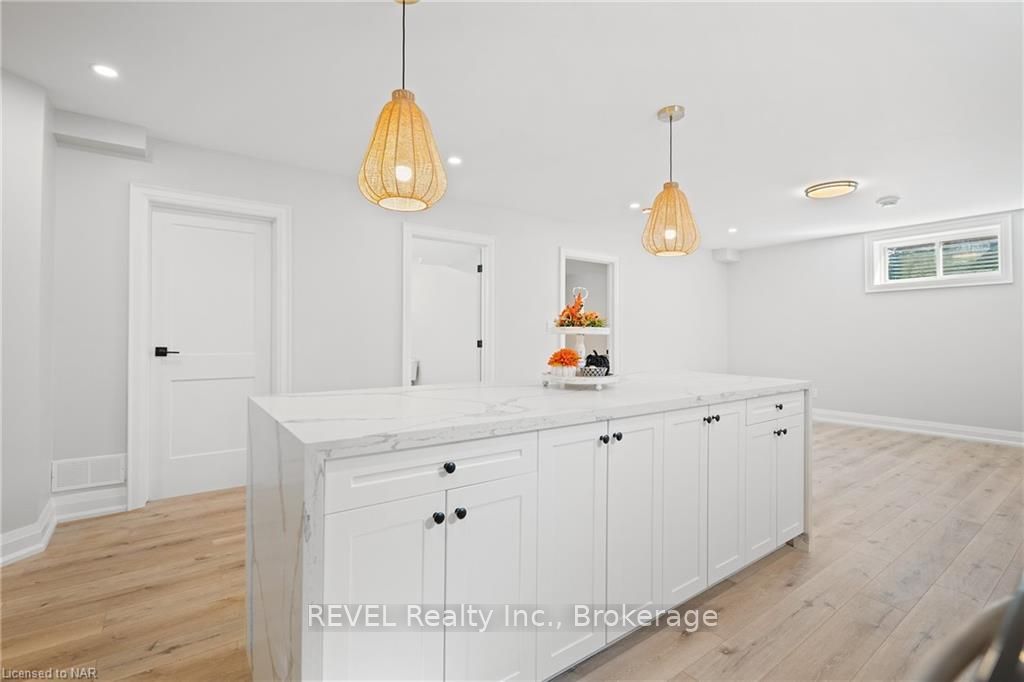 Photo 6 of 162 Canboro Road, Pelham, Fonthill — HOMEH
