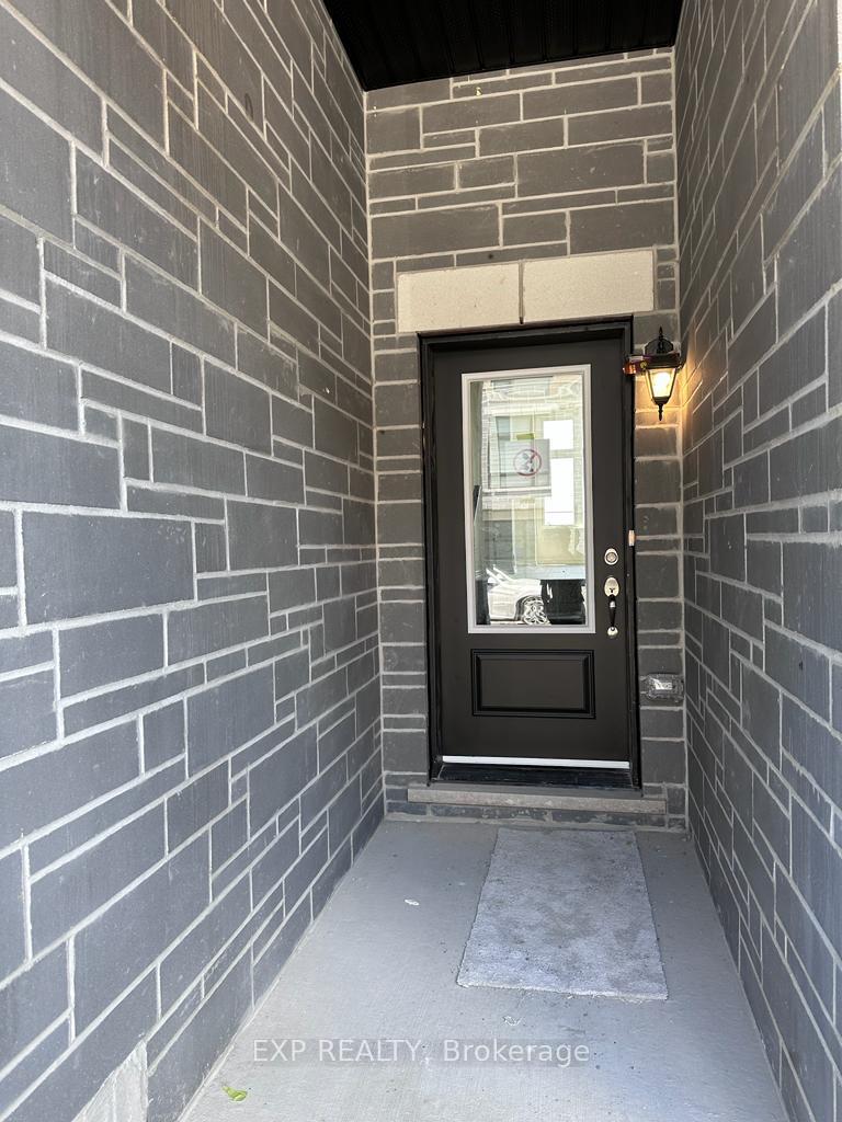 Photo 2 of 1469 Grand Prairie Path, Oshawa, Taunton — HOMEH