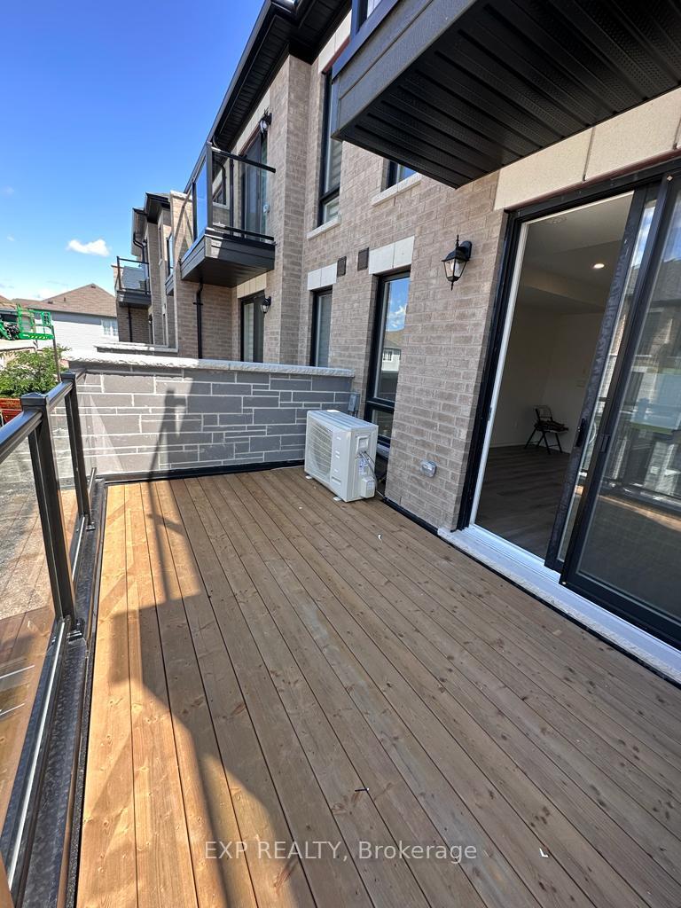 Photo 15 of 1469 Grand Prairie Path, Oshawa, Taunton — HOMEH