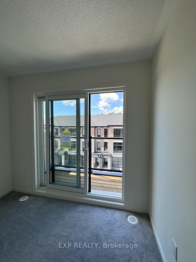 Photo 23 of 1469 Grand Prairie Path, Oshawa, Taunton — HOMEH